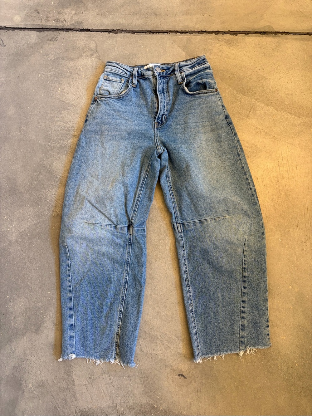 Just Black Women’s Relaxed Barrel - leg Jeans - Light Blue